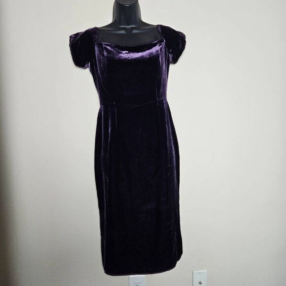 BCBGMAXAZRIA Kerry Velvet Cocktail Dress - Picture 2 of 12